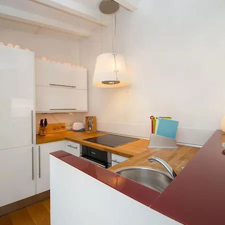 Hotel apartamentowy Canavall 3*